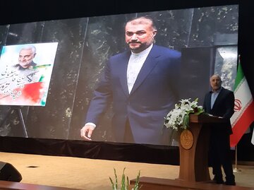 قالیباف: شهیدامیرعبداللهیان دیپلماتی حاضر در میدان و دیپلماسی بود