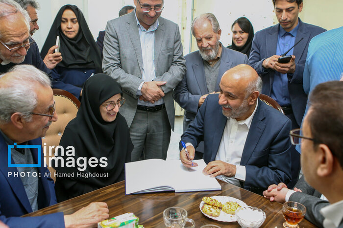 با دستور وزیر تعاون به زودی تجهیزات مورد نیاز مراکز نگهداری سالمندان و معلولان مراغه تامین میشود