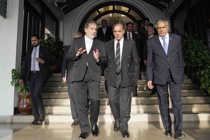 ضرورتهای همسایگی در شرق فلات ایران/ چرا همکاری تهران و اسلامآباد باید گسترش یابد