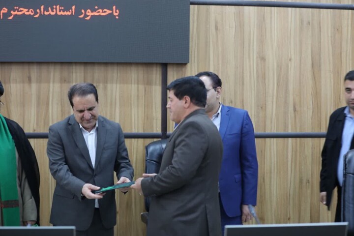 استاندار: بهرهبرداری از ظرفیتهای مرز مهران اولویت توسعه ایلام است