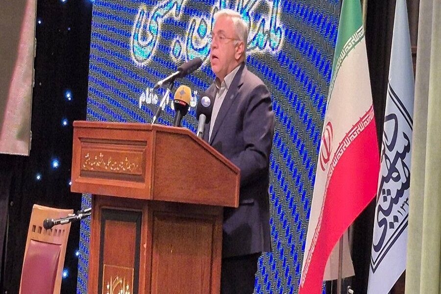 ۱۴ نفر از مفاخر علمی دانشگاه شهید بهشتی تجلیل شدند