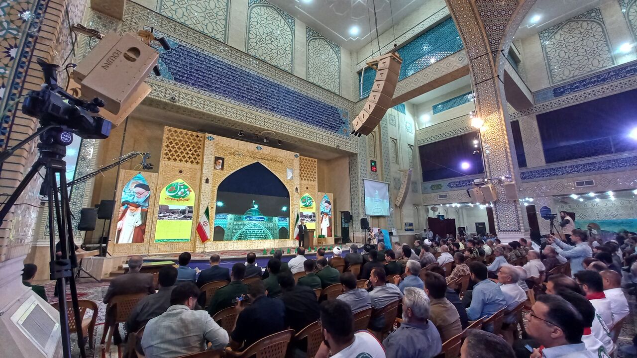 معاون استاندار خوزستان: مقاومت همواره به عنوان یک رویکرد راهبردی در برابر دشمن مطرح است