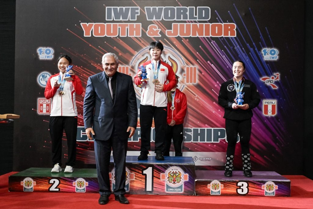 جلود: وزنهبرداری را نجات دادیم/ به دنبال افزایش سهمیه در المپیک هستیم