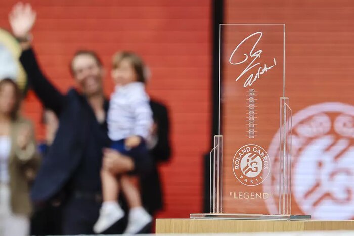 Rafael Nadal honoré lors de l’ouverture de Roland-Garros 2025