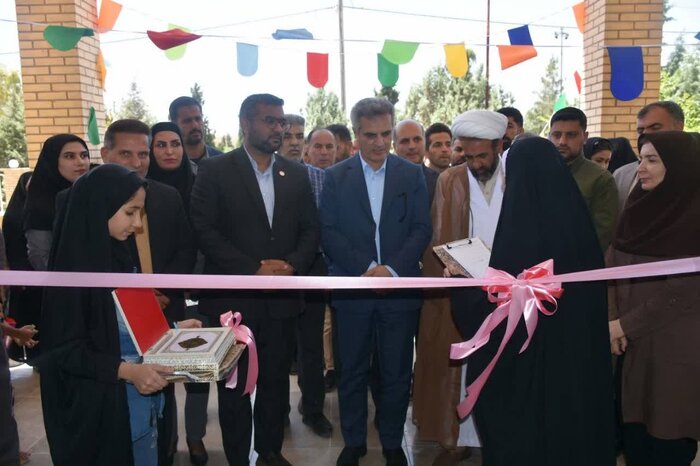 در انتظار شهروندان داریون شیراز برای بهره مندی از کتابخانه عمومی