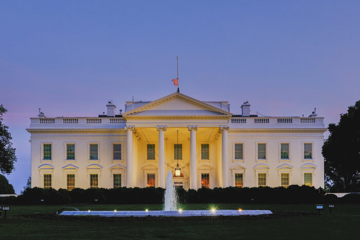 ترامپ بار دیگر دموکراسی آمریکایی را هدف داد/ملیسازی انتخابات و تهدید مشروعیت رایها