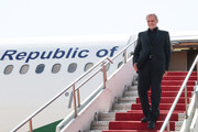 El presidente de Irán llega a Mascate