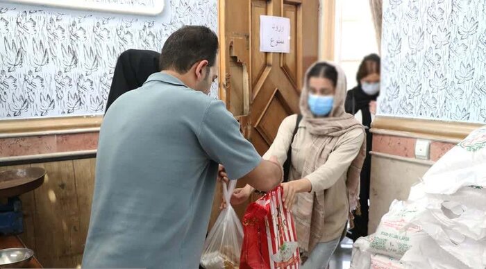 توزیع ۱۶۰۰ بسته معیشتی بین خانواده های زندانیان البرز