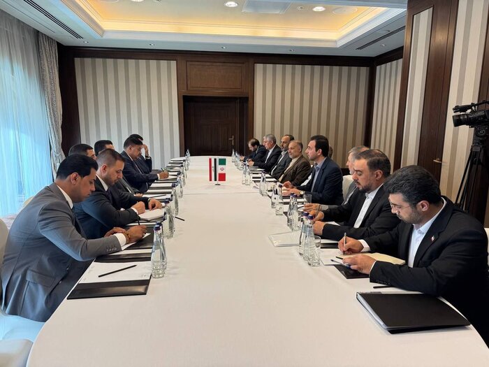 تأکید ایران و عراق بر اجرای کامل توافق نامه امنیتی