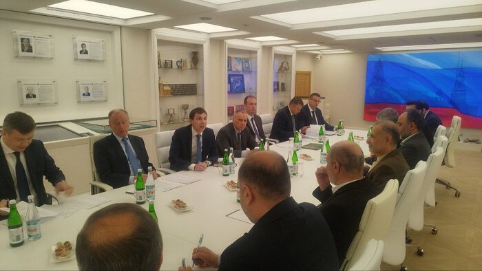 دیدار احمدیان با دستیار پوتین در مسکو + فیلم