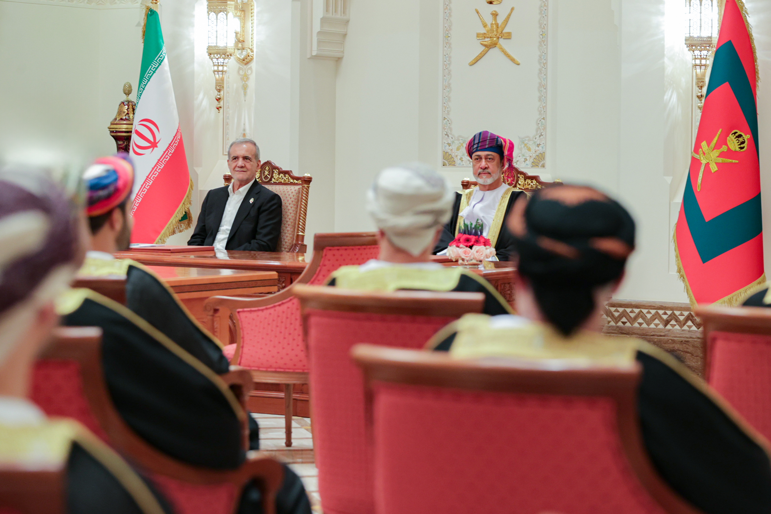 حسن همجواری ایران و عمان الگوی توسعه روابط با همسایگان