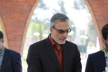 مزار شهدای گمنام ایلام