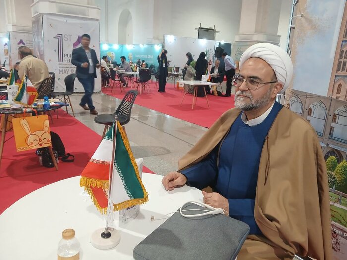 نقش فعالیت بینالمللی ناشران در ارتقای کیفی نشر و تعدیل قیمت کتاب در بازار ایران