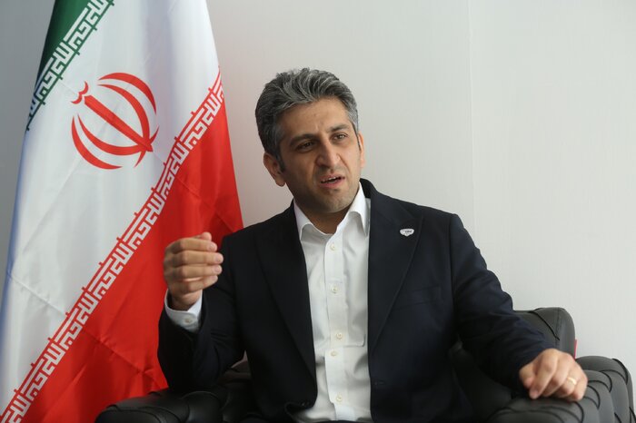 موفقیت دانش‌بنیان‌ها در ساخت کلیدی‌ترین دستگاه صنایع لبنی و نوشیدنی