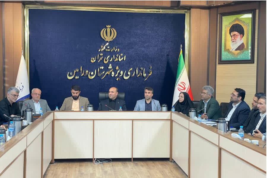 فرماندار ورامین: دهیاران با ارائه برنامه پنج‌ساله مسیر توسعه پایدار روستاها را ترسیم کنند
