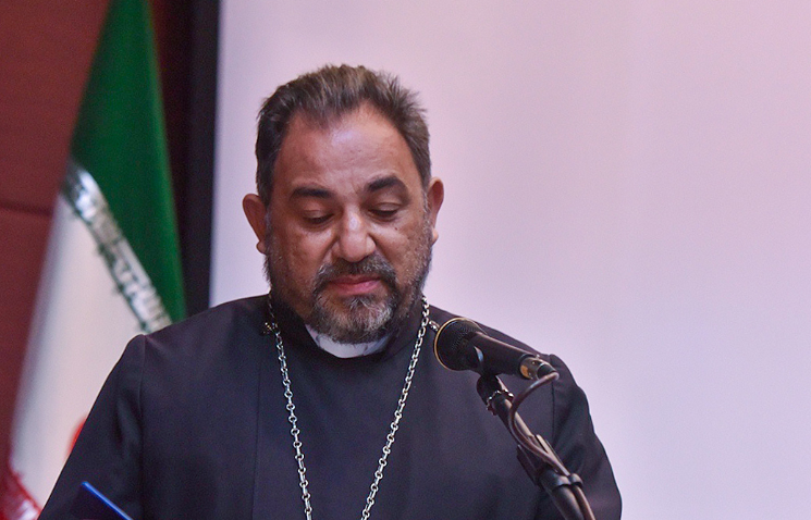 تأکید جمعی بر رهبران و نمایندگان مذاهب الهی به وحدت امام خمینی