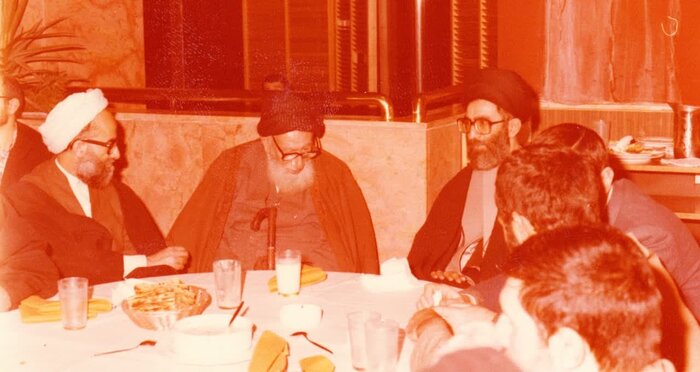 «چمدان آبیِ» یک خبرنگار جنگ