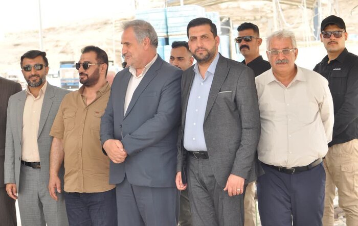 اعلام آمادگی فرمانداران گیلانغرب و مندلی عراق بر گسترش همکاری ها در مرز سومار