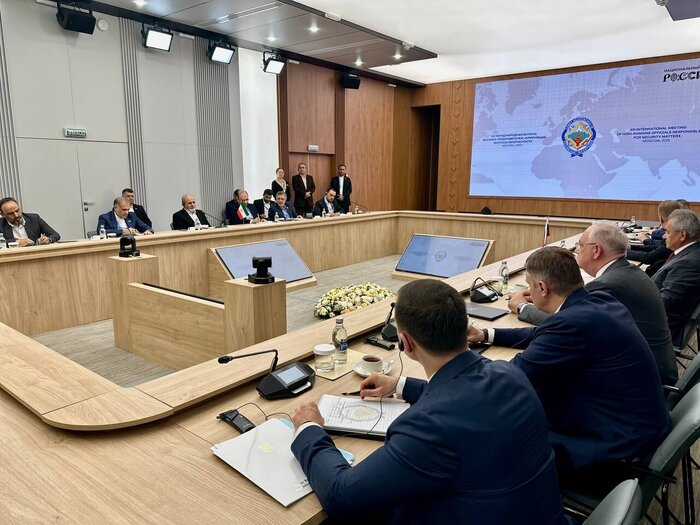 Секретари Совбезов Ирана и России выступили за скорейшую реализацию совместных проектов
