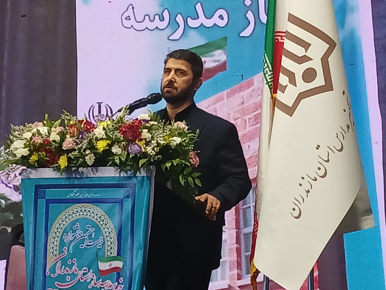 ۱۸.۶ همت از تعهدات خیران مدرسه‌ساز کشور در سال ۱۴۰۳ محقق شد
