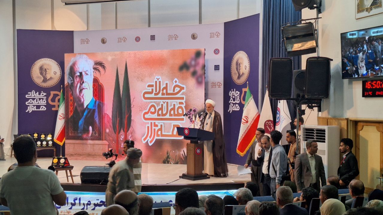 نماینده ولی فقیه در کردستان: حاکمیت واهمه‌ای از ترویج زبان کردی ندارد