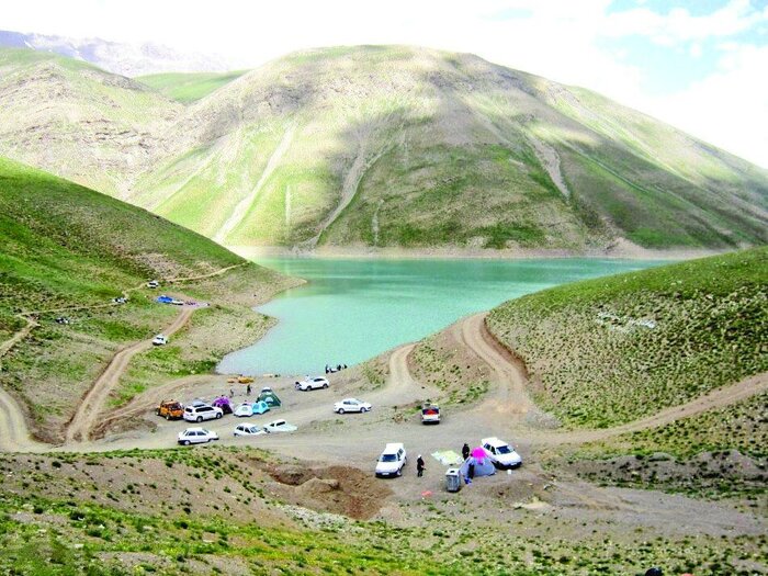 نجات بره میش وحشی و آغاز فصل گردشگری در دریاچه تار دماوند+ فیلم