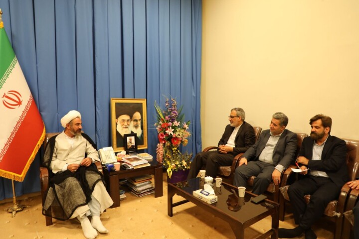 امام جمعه ایلام: مرجعیت ایرنا سدی محکم مقابل جنگ ترکیبی دشمنان است