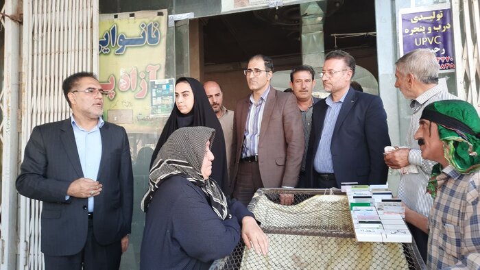 فرماندار صحنه در بازدید از نانوایی‌ها: جلب رضایت مردم در اولویت است