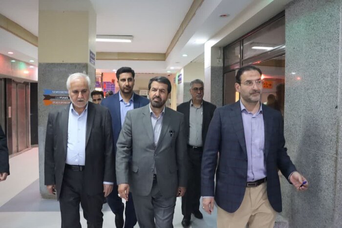 عیادت و پیگیری استاندار همدان از روند درمان مجروحان حادثه تویسرکان