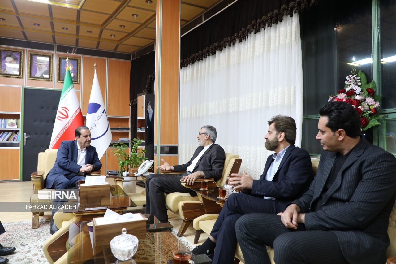 استاندار ایلام: جایگاه ایرنا در میان رسانه های داخلی و خارجی بی بدیل است
