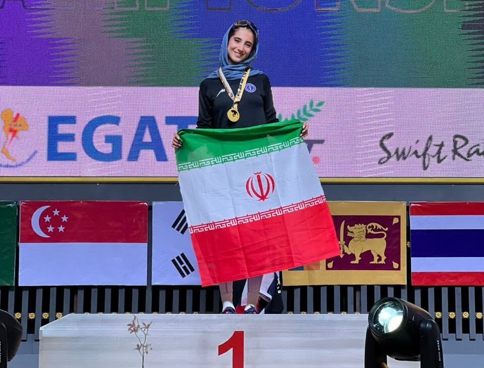 کیمیاگری نابغه ارگومتر همدان در مسابقات قهرمانی آسیا با صید سه طلا