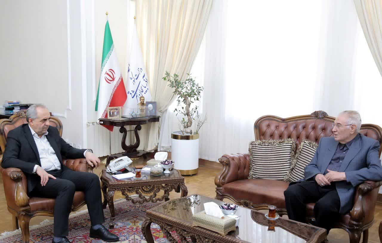 استاندار آذربایجانشرقی: از فعالیت و توسعه خانههای علوم در استان حمایت میکنیم استاندار آذربایجانشرقی: از فعالیت و توسعه خانههای علوم در استان حمایت میکنیم