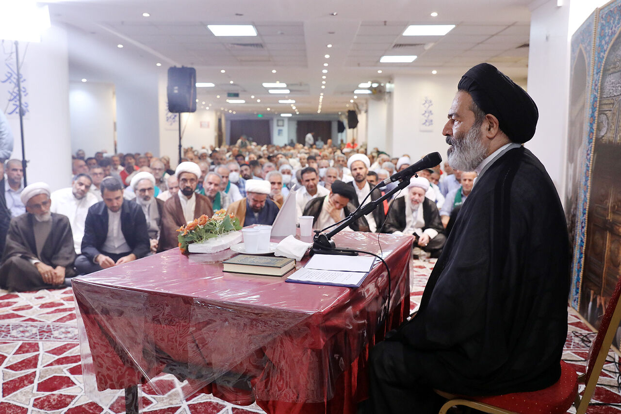 آخرین دعای کمیل زائران ایرانی پیش از ایام تشریق در مکه برگزار شد