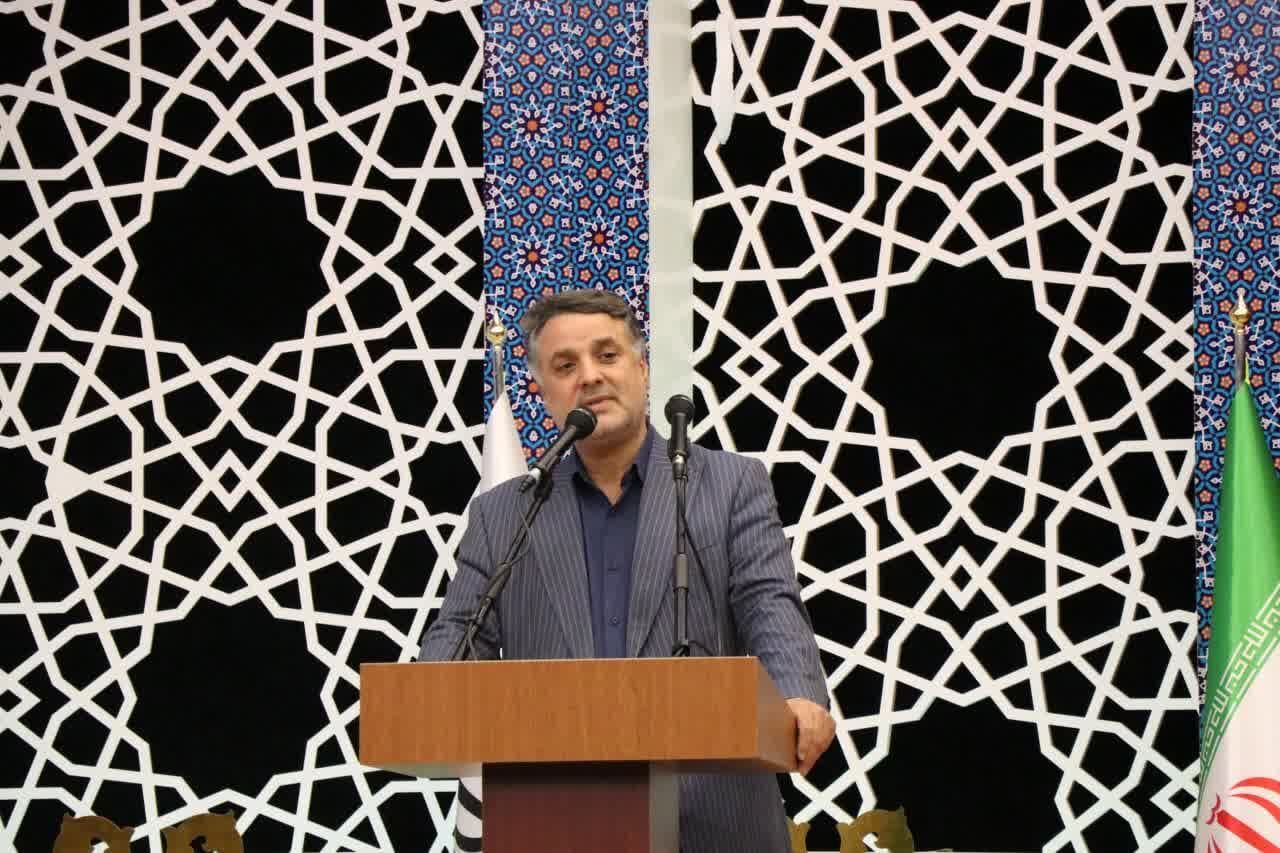 روح واقعی ارتباط با قرآن، نهادینه سازی آموزه های آن در زندگی است