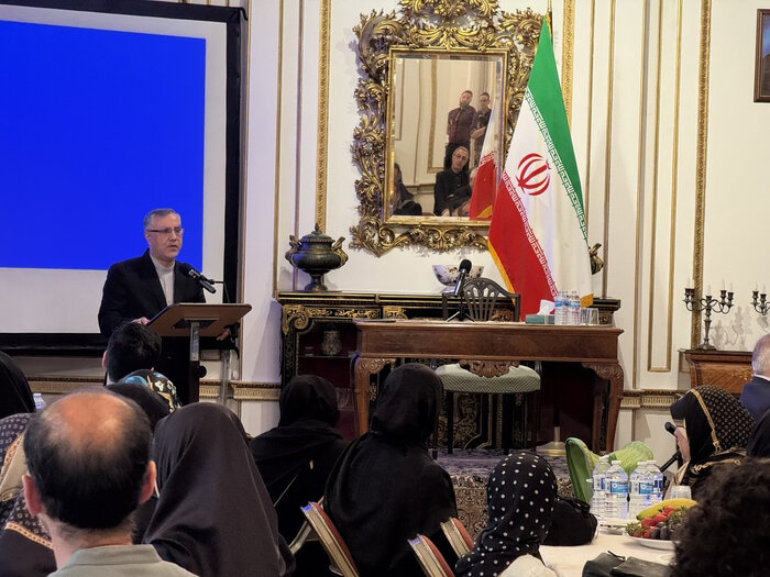 مراسم سالگرد ارتحال امام خمینی (ره) و شهدای خدمت در لندن برگزار شد