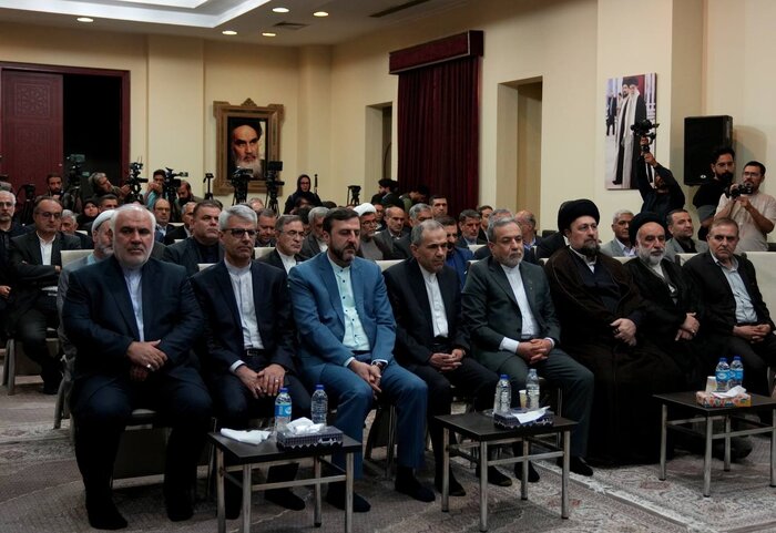 عراقچی: اینکه غربیها می گویند ایران نباید غنی سازی داشته باشد به نوعی تحمیل سلطه است