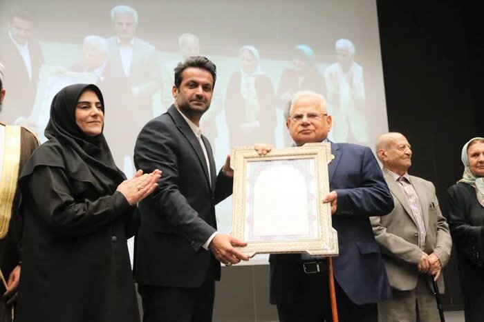 ریشه ها و اسرار موفقیت نهمین پایتخت ایران