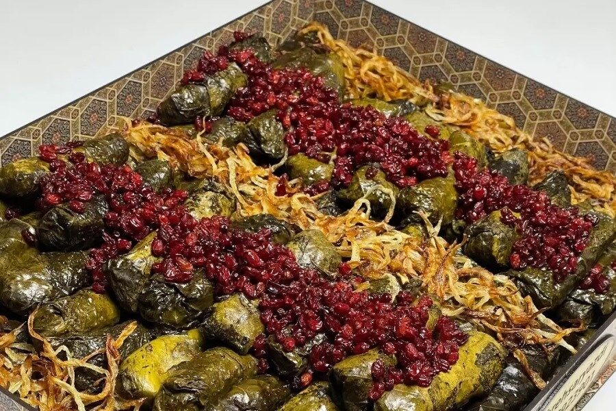 جشنواره دلمه تبریز آغاز شد