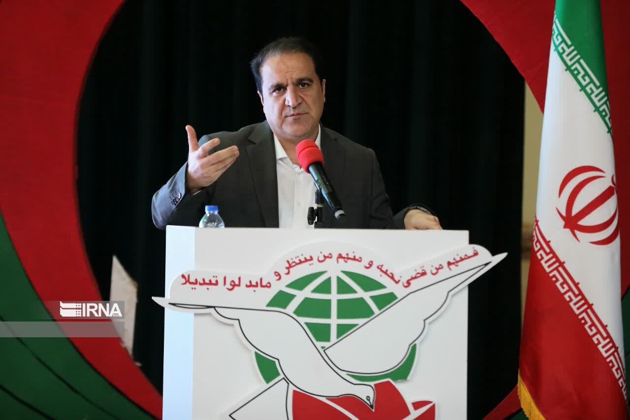استاندار ایلام: بی‌مهری به فرزندان شهدا قابل قبول نیست