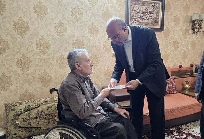 تجلیل استاندار از ۲ جانباز کرمانشاهی دوران دفاع مقدس
