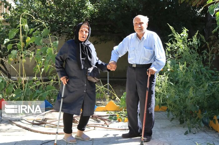 آماده باش برای نگهداری جامعه سالمندی مازندران