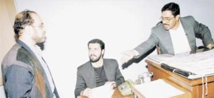 جلاییپور از جلسات هفتگی بهزاد نبوی با سردبیران روزنامههای دوم خردادی میگوید (۳)