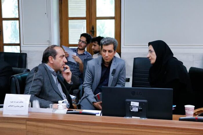 وعده‌های دولت وفاق در آستانه عمل طی ملاقات مردمی استاندار اصفهان
