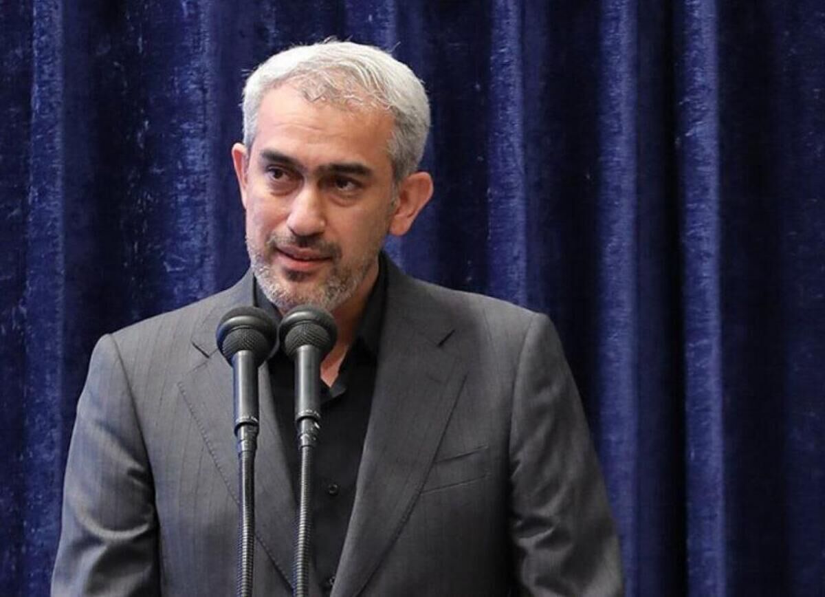 مدنی زاده؛ نابغه ریاضی که نامزد هدایت «باب همایون» شد