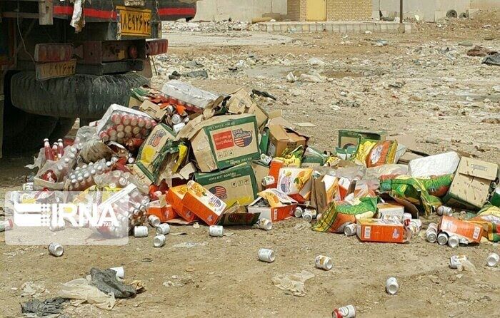 معدوم‌سازی بیش از یک هزار تن انواع موادغذایی غیرقابل مصرف در آبادان