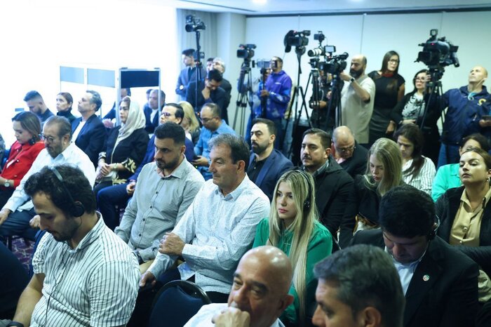 Iranian and Venezuelan businesses must counter ‘economic war’ of enemies: Qalibaf