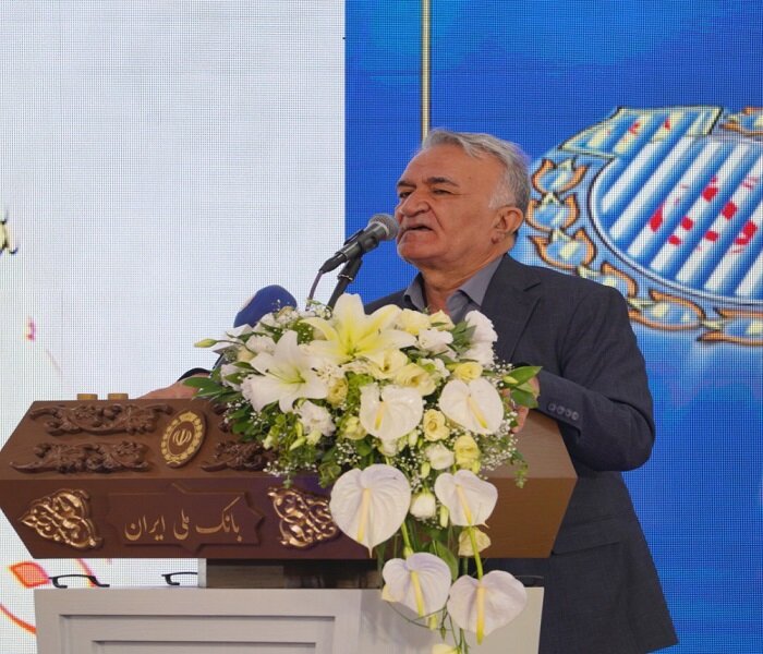نجارزاده در مراسم افتتاح شعبه کاشان: آیین نامه تامین مالی صنعت نساجی تا دو هفته آینده ابلاغ می شود