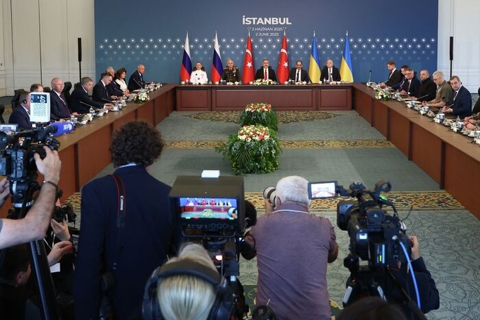 واکنش کرملین به ترامپ: همه کشورها حق برنامه صلحآمیز اتمی را دارند