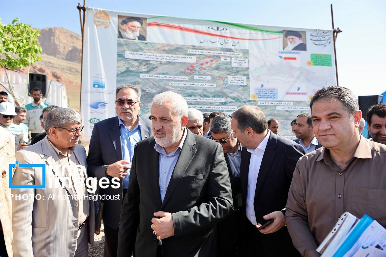 وزیر نیرو: خبرهای خوبی از طرح انتقال آب ارس به تبریز در راه است+ فیلم