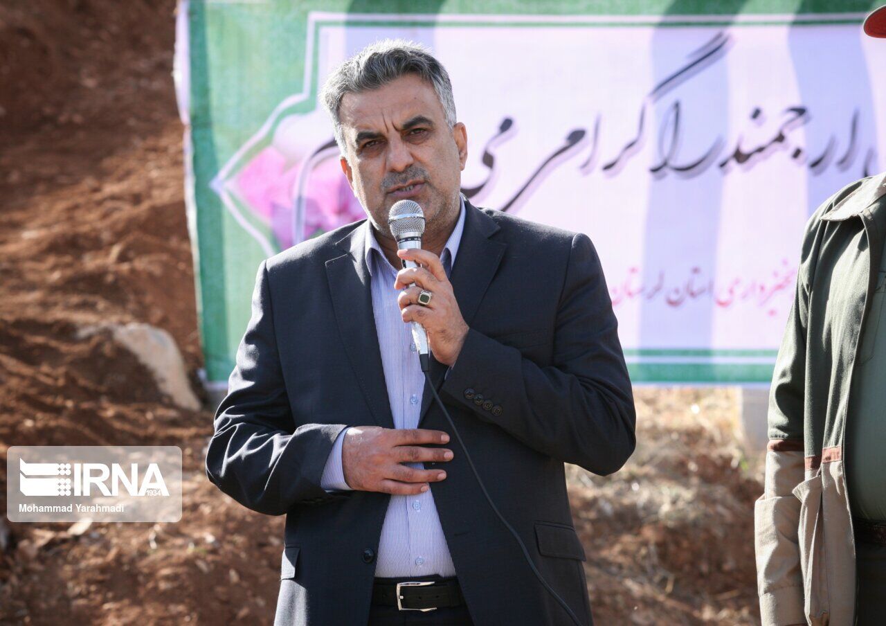 «خیران اطفای حریق» در لرستان دست بکار شدند